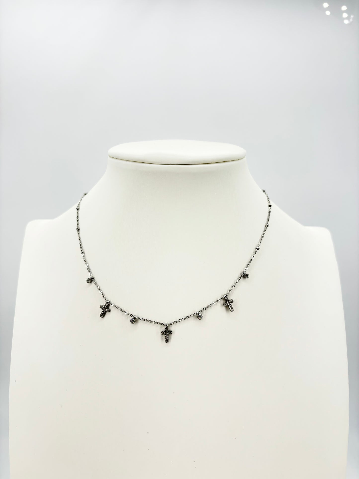 Collana a croci Incanto