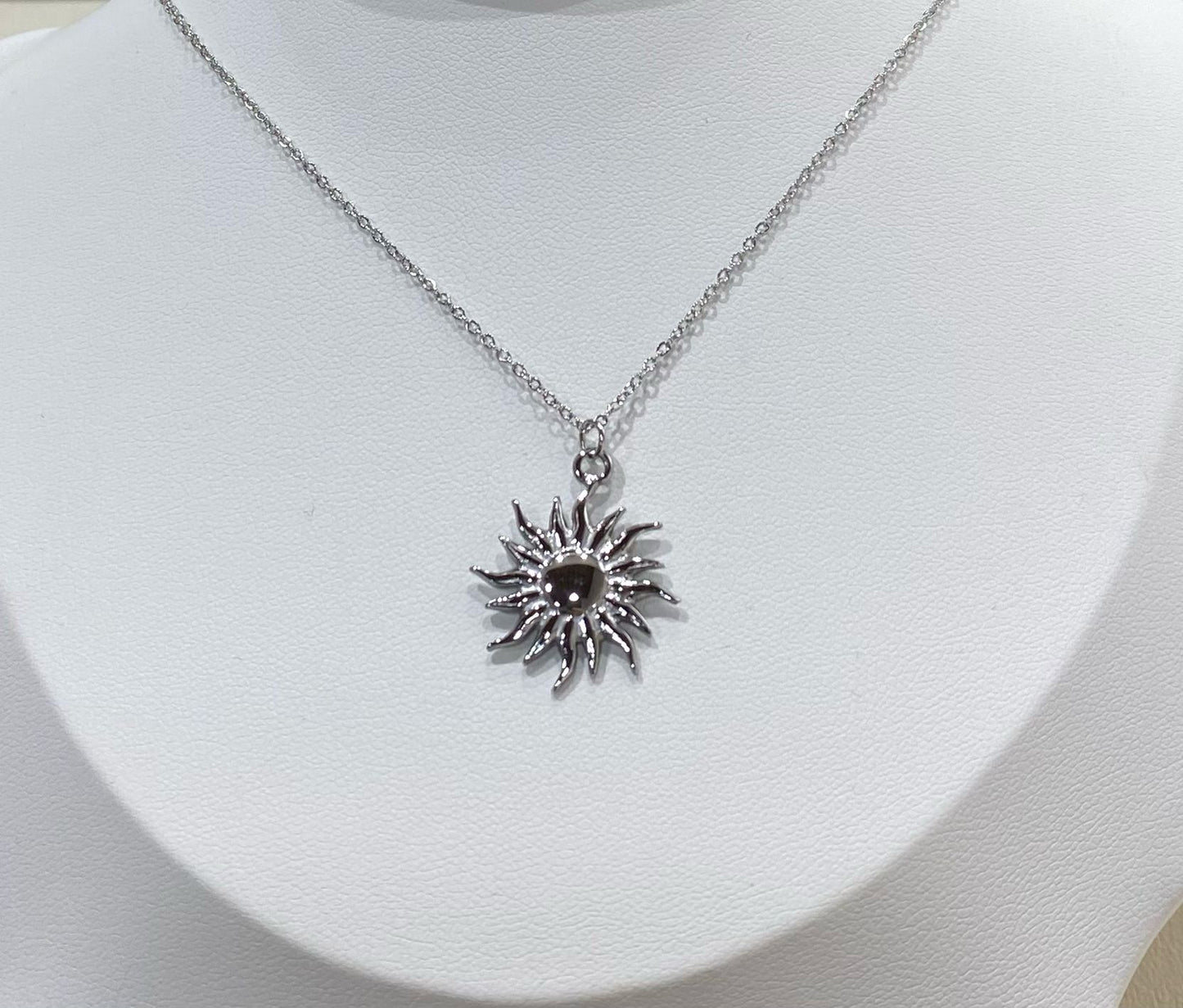 Collana sun star