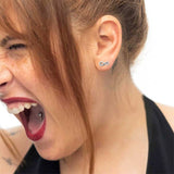 Orecchino Marlù a lobo infinito con zirconi bianchi - 2